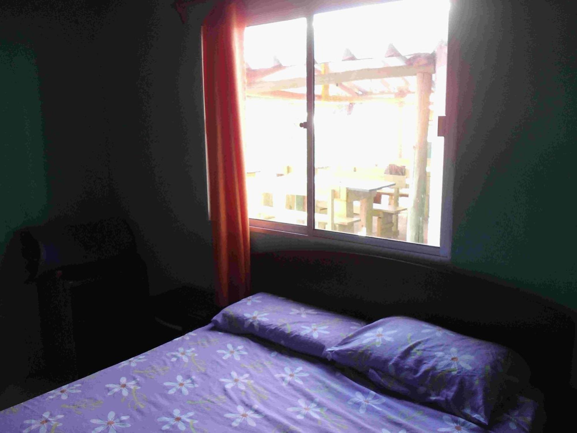 Hostel Lo De Milton バラ・デ・バリサス 部屋 写真