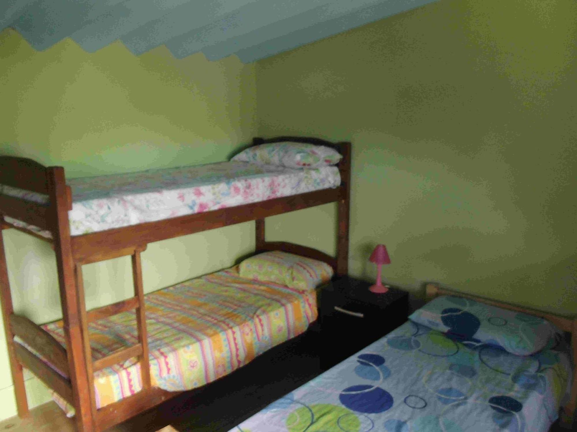 Hostel Lo De Milton バラ・デ・バリサス 部屋 写真